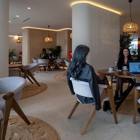 Alezzi Infinity Aparthotel & Spa Navodari Dış mekan fotoğraf