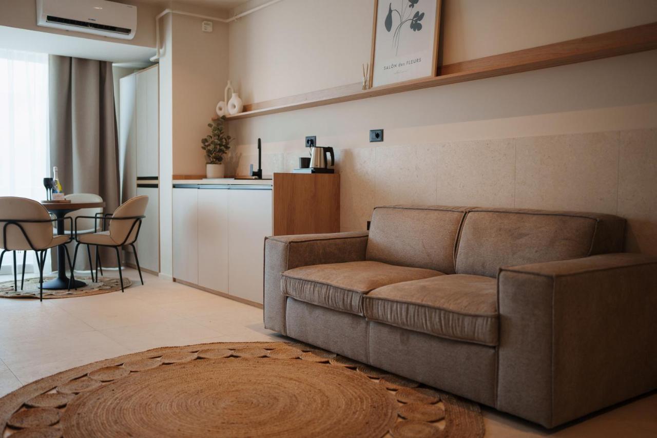 Alezzi Infinity Aparthotel & Spa Navodari Dış mekan fotoğraf