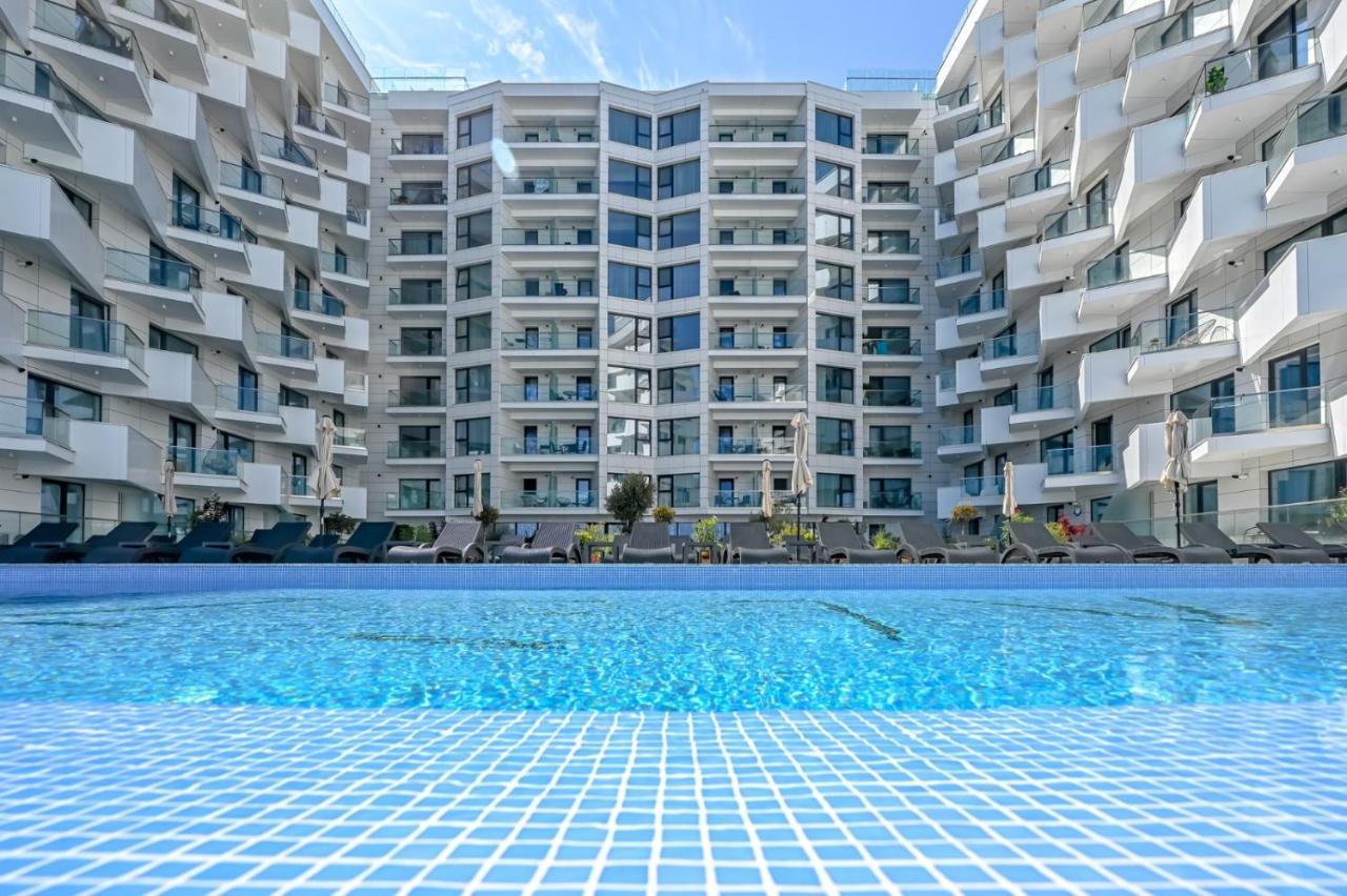 Alezzi Infinity Aparthotel & Spa Navodari Dış mekan fotoğraf