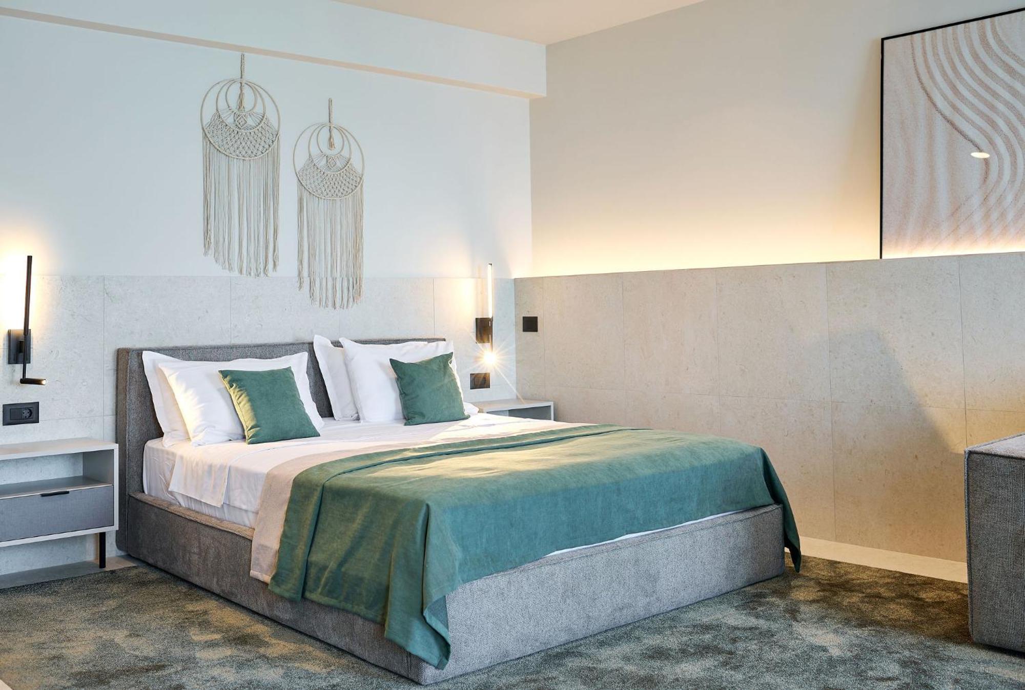 Alezzi Infinity Aparthotel & Spa Navodari Dış mekan fotoğraf