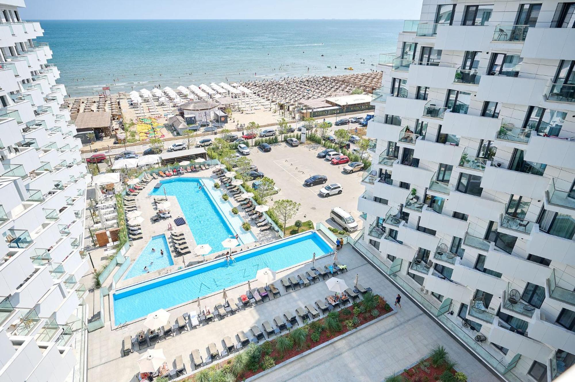 Alezzi Infinity Aparthotel & Spa Navodari Dış mekan fotoğraf