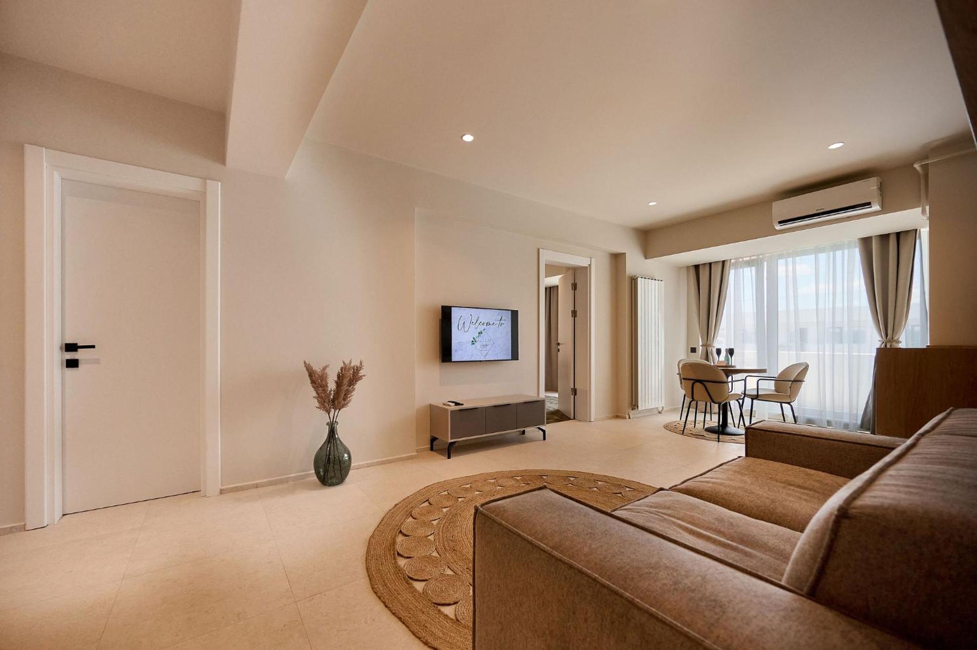 Alezzi Infinity Aparthotel & Spa Navodari Dış mekan fotoğraf